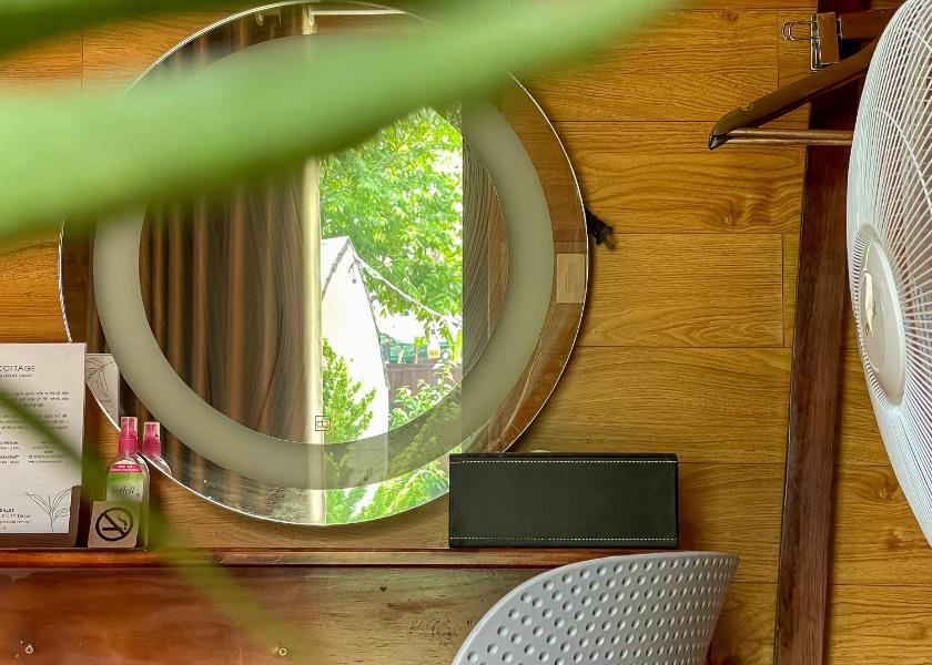 Cottage Nhìn Ra Vườn