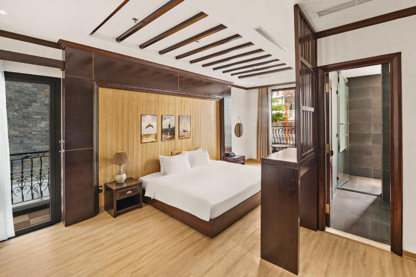 Suite Junior Có Ban Công