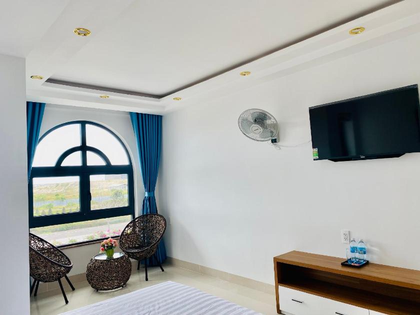 Phòng Có Giường Cỡ King Với Ban Công