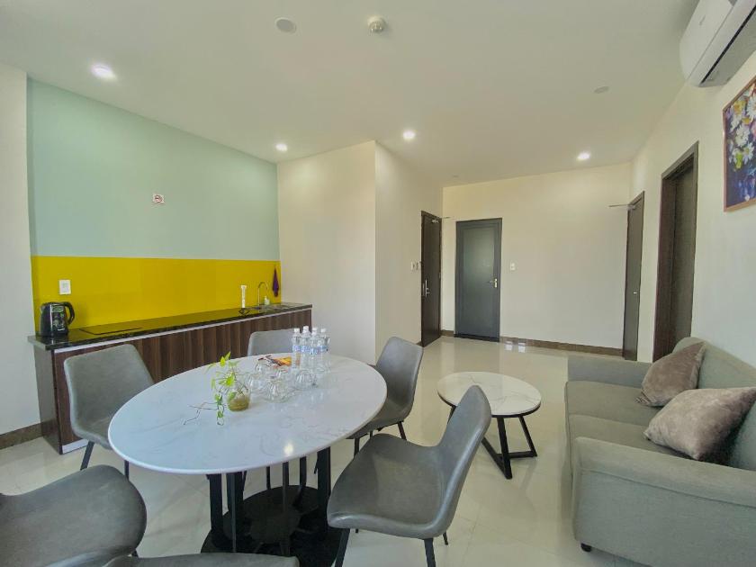 Căn hộ 2 phòng ngủ nhìn ra cảnh thành phố