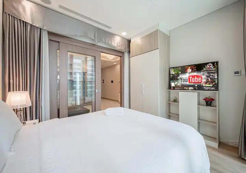 Căn Hộ 1 Phòng Ngủ Nhìn Ra Hồ Bơi