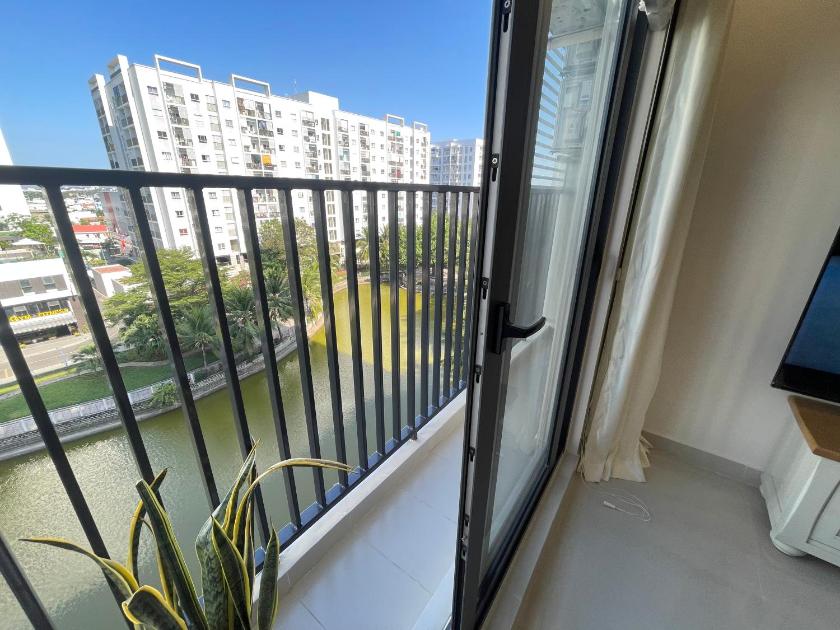 Căn hộ nhìn ra Hồ