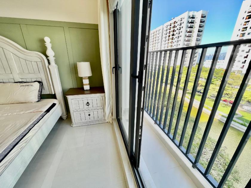 Căn hộ nhìn ra Hồ