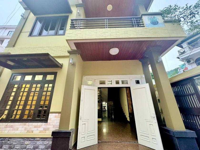 Biệt Thự 3 Phòng Ngủ