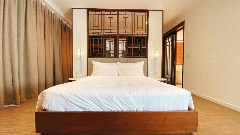 Phòng Có Giường Cỡ Queen Với Ban Công