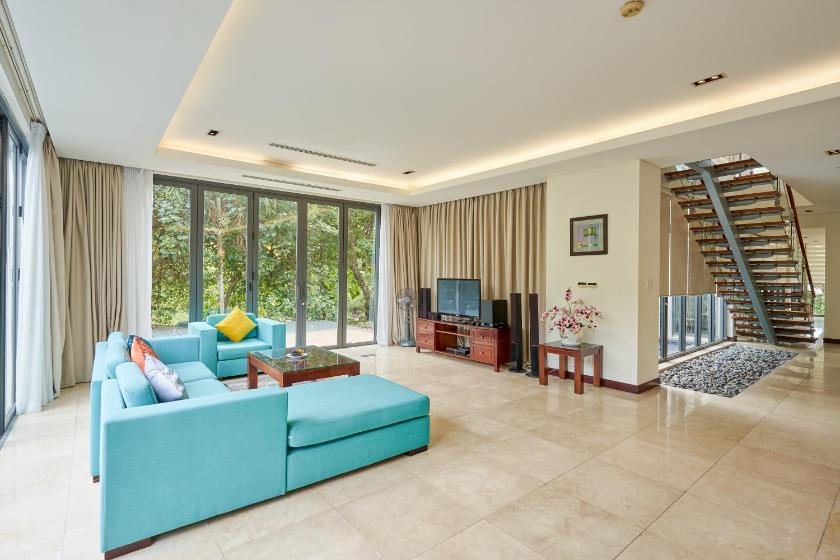 Biệt thự Tiêu chuẩn