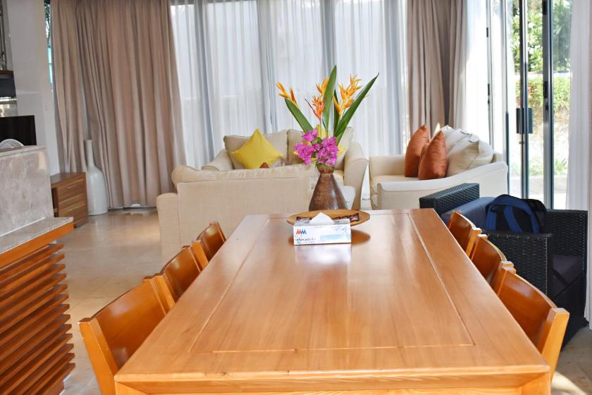 Biệt Thự 3 Phòng Ngủ