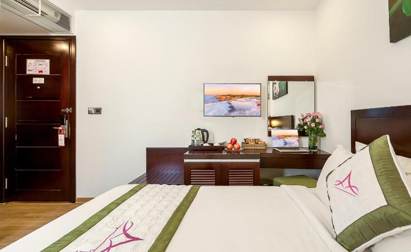 Phòng Có Cửa sổ Nhìn Ra Bờ Biển  Phòng Có Cửa sổ Nhìn Ra Bờ Biển