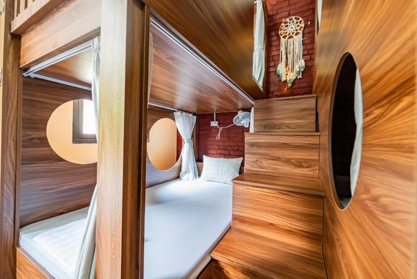 Giường Đơn trong Phòng ngủ tập thể