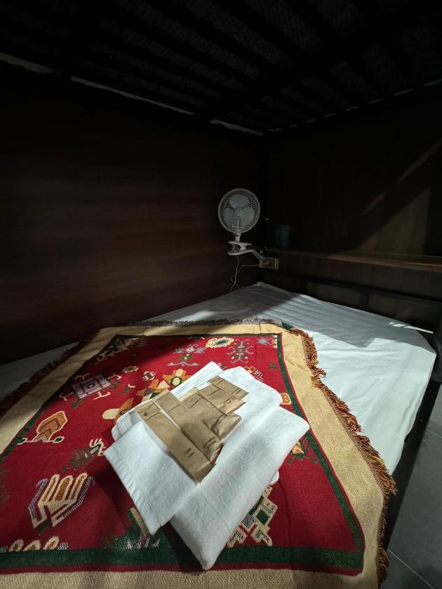 Giường Tầng Trong Phòng Ngủ Tập Thể Cho Nam 