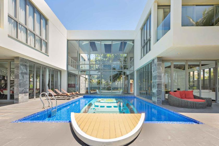 Biệt Thự Nhìn Ra Biển Biệt Thự Nhìn Ra Biển