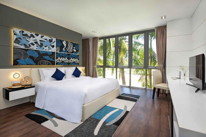 Biệt Thự Nhìn Ra Biển Biệt Thự Nhìn Ra Biển