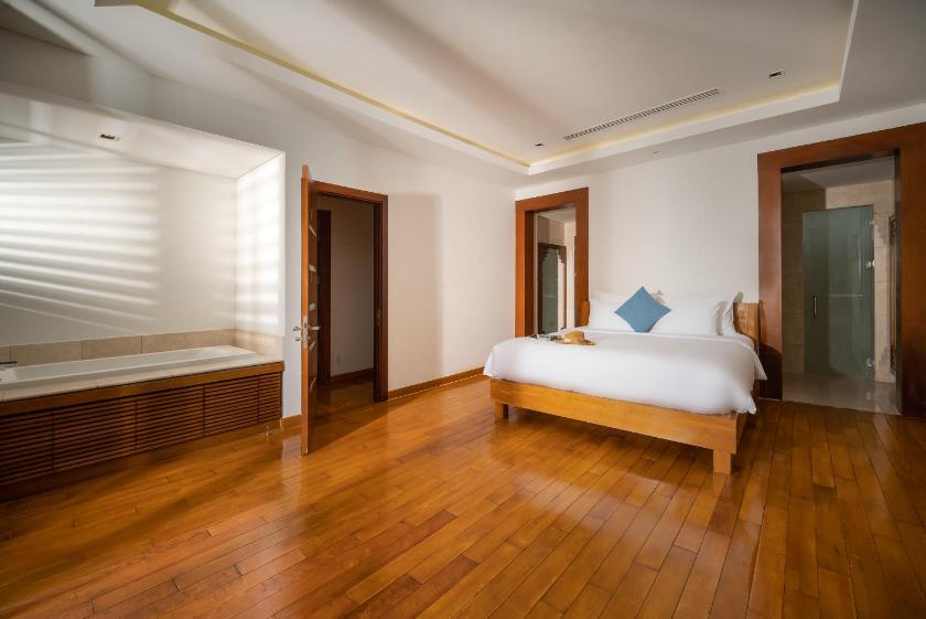 Biệt Thự Nhìn Ra Vườn Biệt Thự Nhìn Ra Vườn