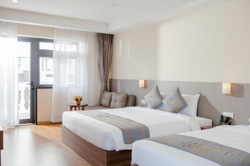 Phòng Premier Deluxe Nhìn Ra Thành Phố  Phòng Premier Deluxe Nhìn Ra Thành Phố