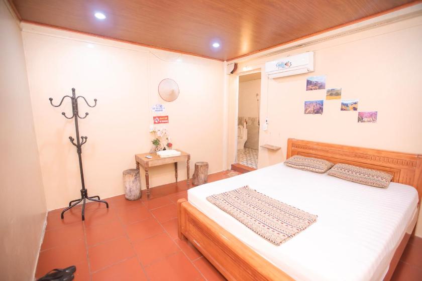 Phòng gia đình với phòng tắm riêng.