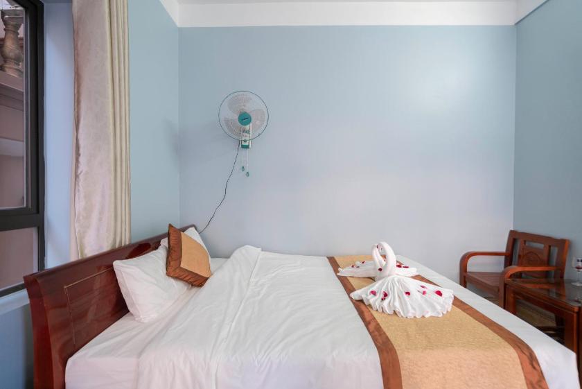 Phòng 4 Người Có Ban Công