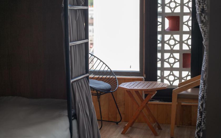 Giường Trong Phòng Nghỉ Tập Thể 8 Giường Cho Cả Nam Và Nữ Giường Trong Phòng Nghỉ Tập Thể 8 Giường Cho Cả Nam Và Nữ