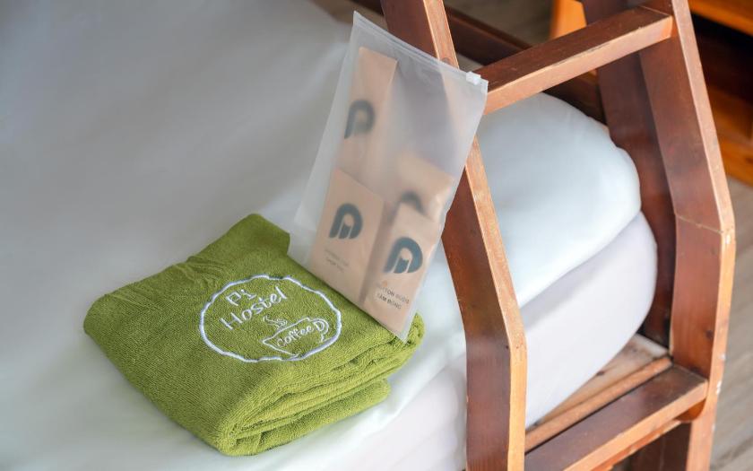 Giường Trong Phòng Ngủ Tập Thể Cho Cả Nam Và Nữ 6 Giường Giường Trong Phòng Ngủ Tập Thể Cho Cả Nam Và Nữ 6 Giường