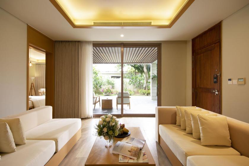 Căn Hộ Nhìn Ra Vườn