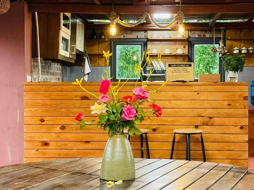 Phòng Ngủ Tập Thể Cho Cả Nam Và Nữ