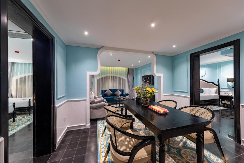 Căn Hộ 2 Phòng Ngủ Nhìn Ra Thành Phố