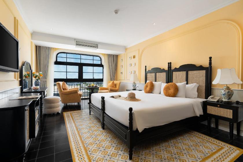 Phòng Deluxe Giường Đôi/2 Giường Đơn Nhìn Ra Thành Phố