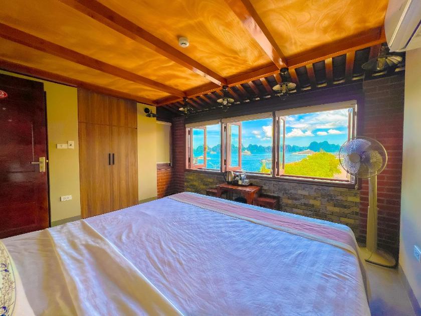 Phòng Deluxe Giường Đôi Nhìn Ra Biển