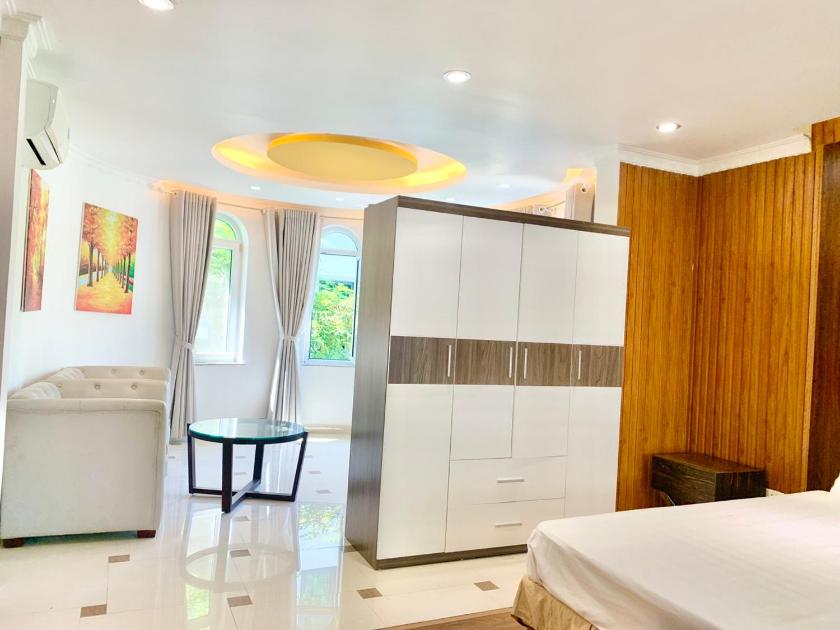 Biệt thự Tiêu chuẩn