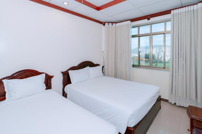 Phòng Deluxe 3 Người Nhìn Ra Biển