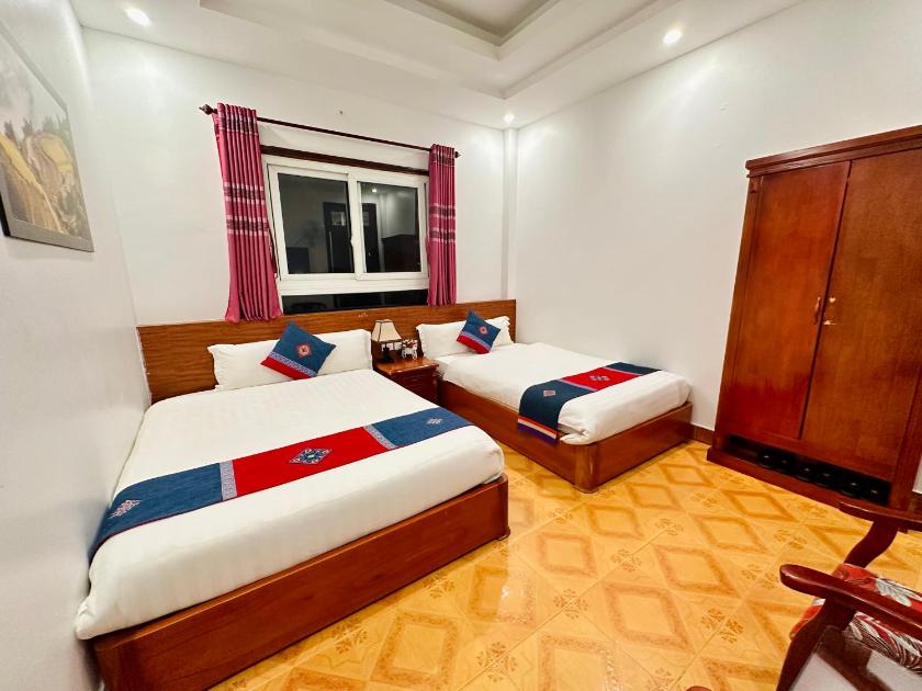 Phòng Giường Đôi/2 Giường Đơn Nhìn Ra Núi