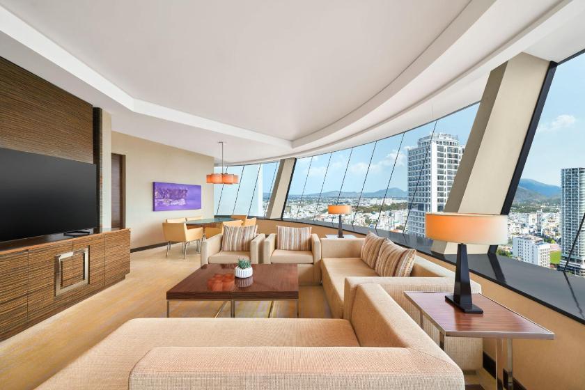 Căn Hộ Penthouse 2 Phòng Ngủ Nhìn Ra Biển - Tầng Cao