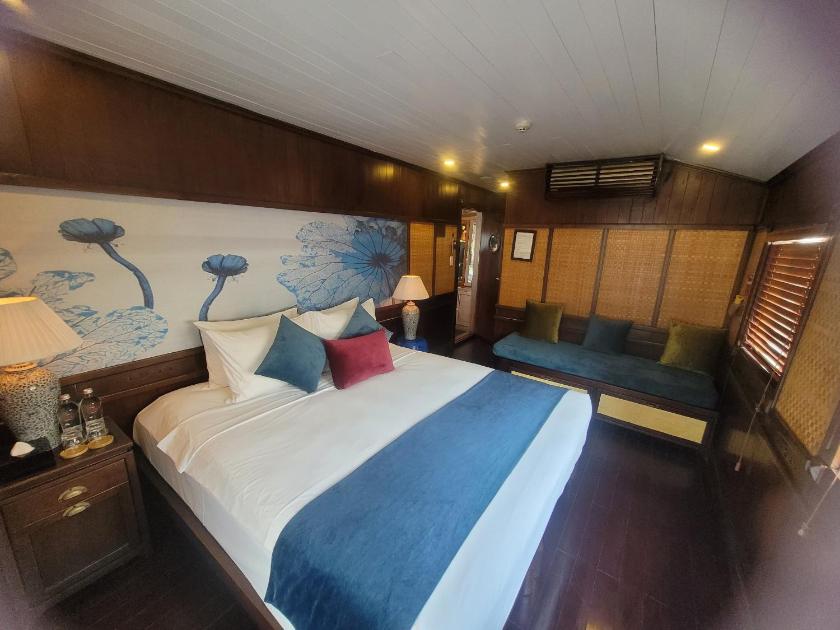 Du ngoạn Legend 1 Cabin Riêng - 2 Ngày 1 Đêm