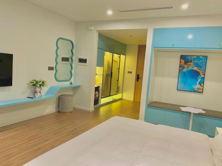 Phòng Deluxe (2 Người lớn + 1 Trẻ em)