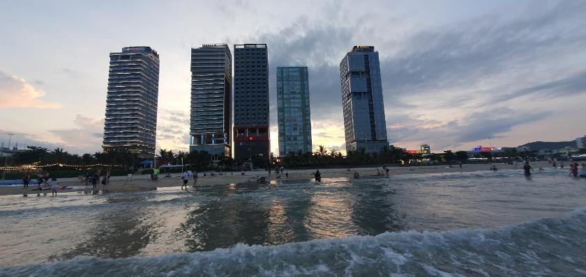 Studio Nhìn Ra Biển