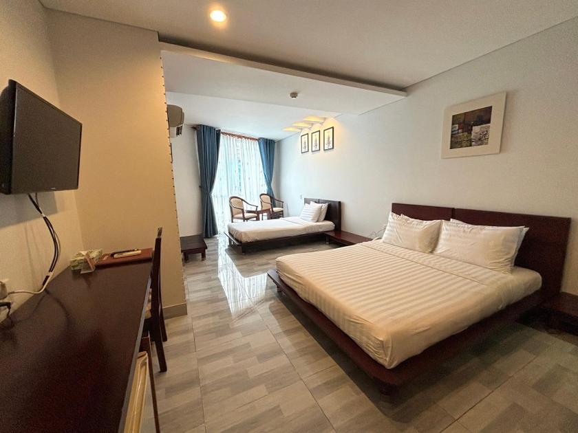 Phòng Deluxe 3 Người Nhìn ra Thành phố