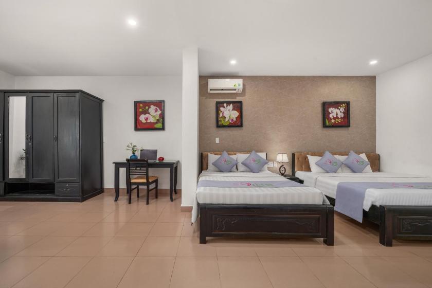 Suite Nhìn Ra Thành Phố