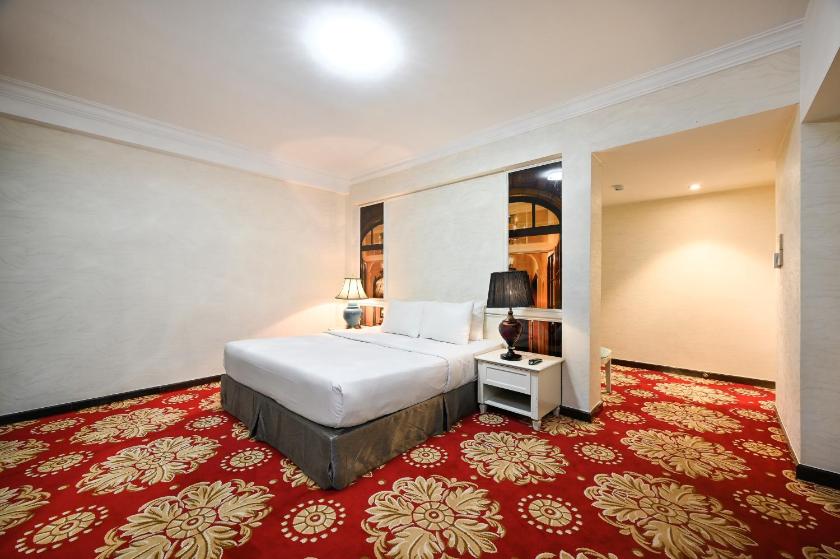 Junior Suite with Bathtub (No Window)