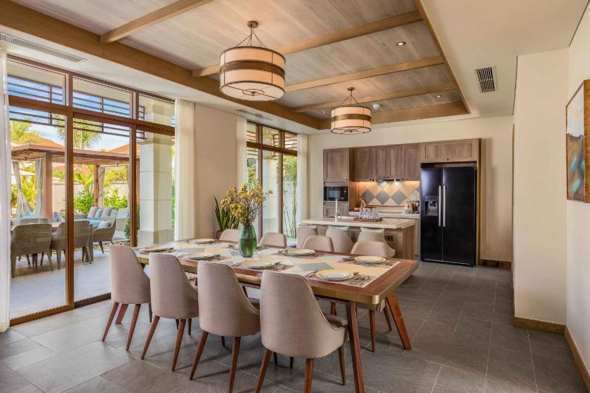 Biệt Thự Pool Premium 3 Phòng Ngủ Nhìn Ra Đại Dương