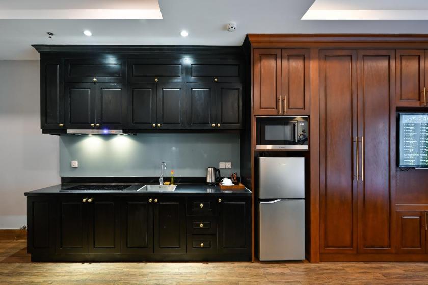 Studio Apartment with Queen Bed Studio Apartment with Queen Bed