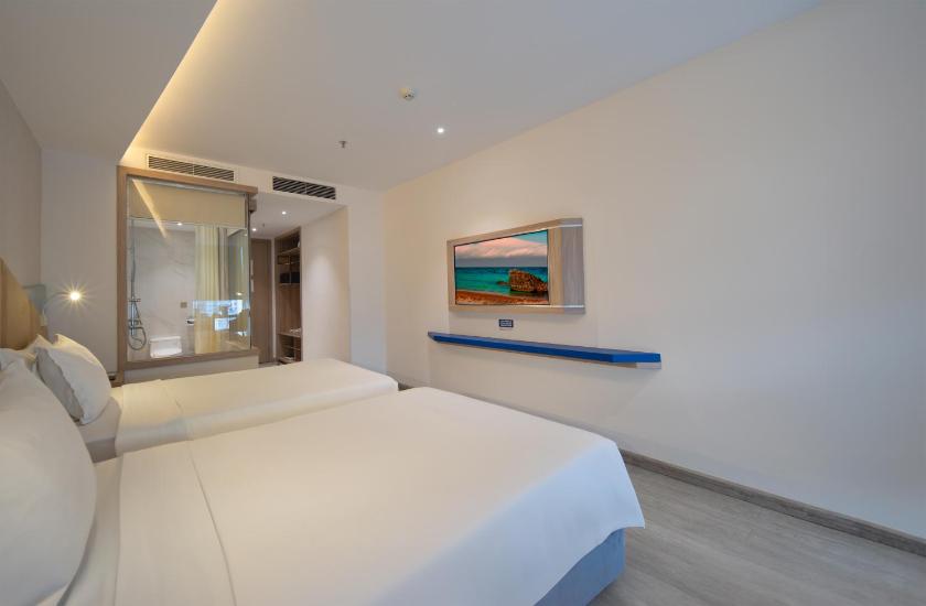 Phòng 2 giường đơn có ban công