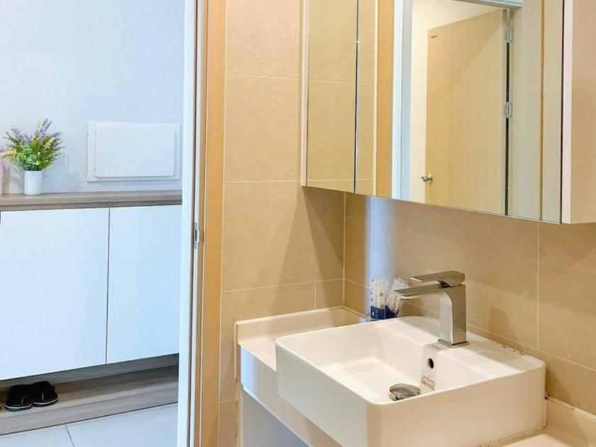 Studio Có Ban Công