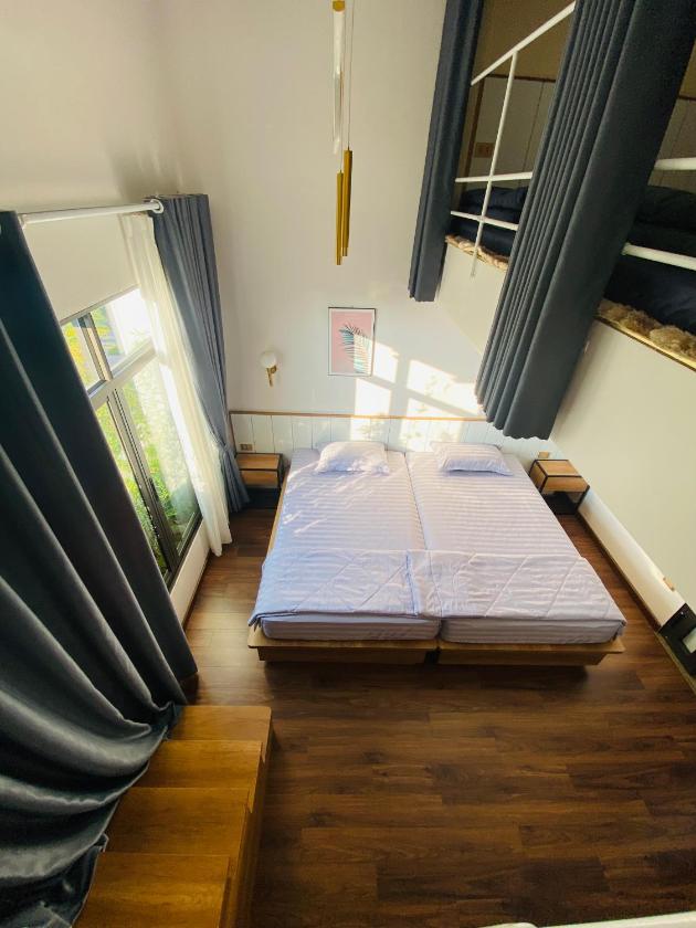 Phòng 4 Người Có Phòng Tắm Riêng