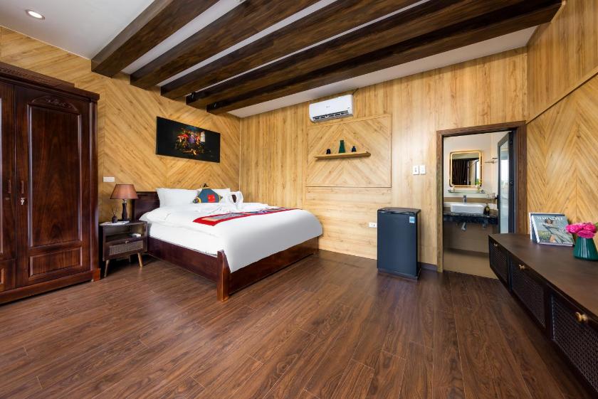 Phòng Gia đình nhìn ra Núi