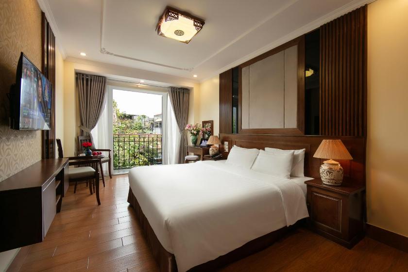 Suite Junior Có Ban Công