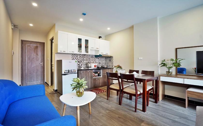 Studio Apartment with King Bed