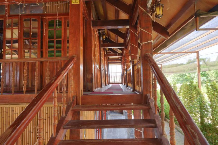 Phòng Ngủ Tập Thể Cho Cả Nam Và Nữ