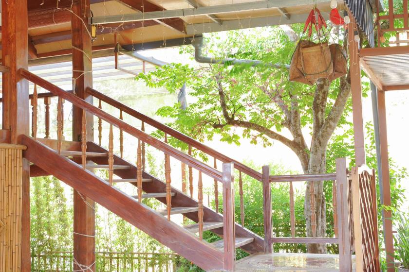 Phòng Ngủ Tập Thể Cho Cả Nam Và Nữ