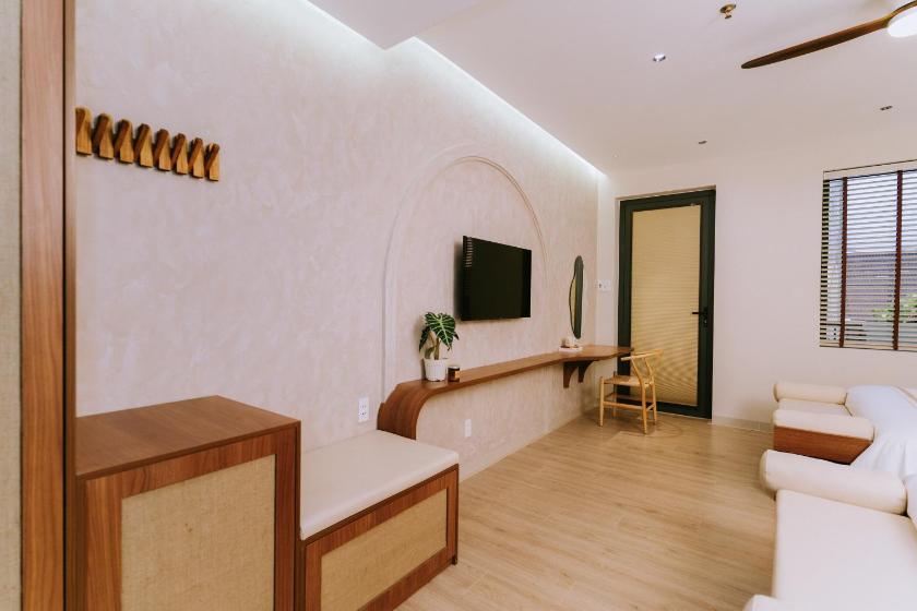 Suite Gia Đình Deluxe