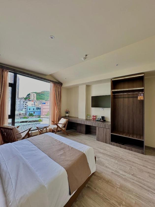Phòng Deluxe Giường Đôi Nhìn Ra Biển Phòng Deluxe Giường Đôi Nhìn Ra Biển