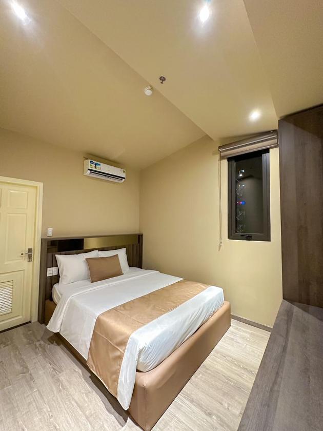 Phòng Giường Đôi Hạng Tiết Kiệm Phòng Giường Đôi Hạng Tiết Kiệm